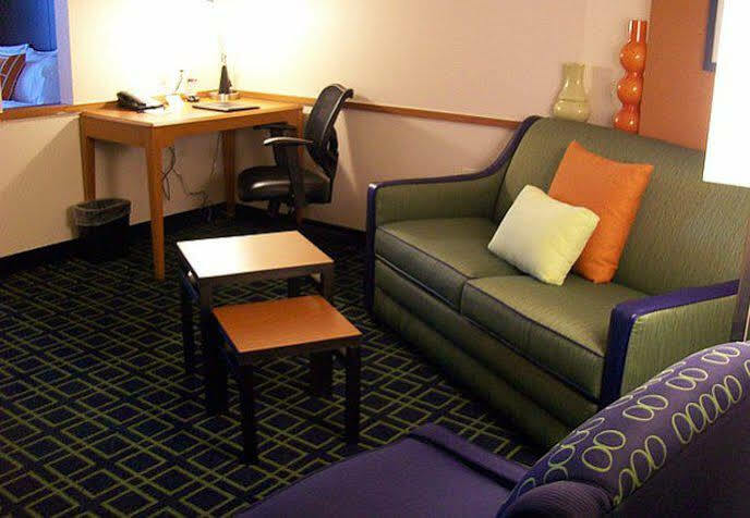Fairfield Inn And Suites By Marriott Strasburg Shenandoah Valley Dış mekan fotoğraf